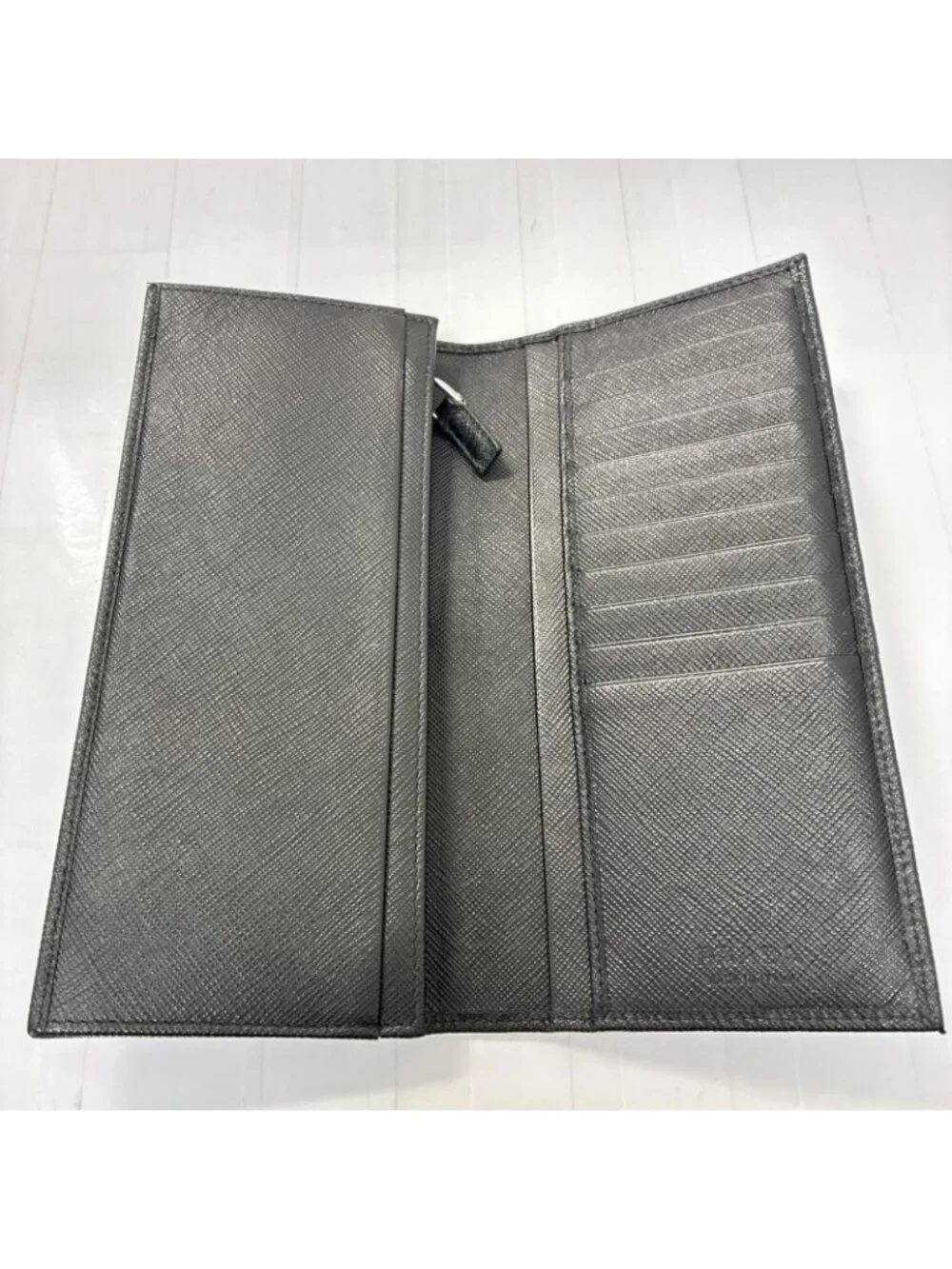 Prada Wallet Bifold Black